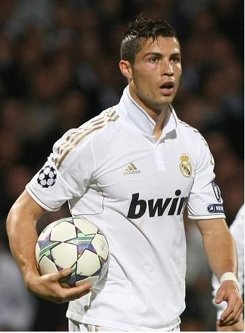 线上的表现 线上的表现