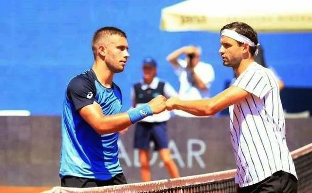 球队的表现 球队的表现